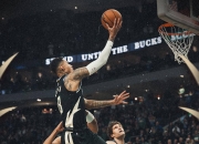 欧文三巨头联手，雄鹿得分突破，狂砍50分冲击季后赛！