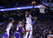 包含西亚卡姆在中国队比赛中战术调整，逆转引发热议！的词条